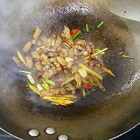 怎么做蒜苔炒肉