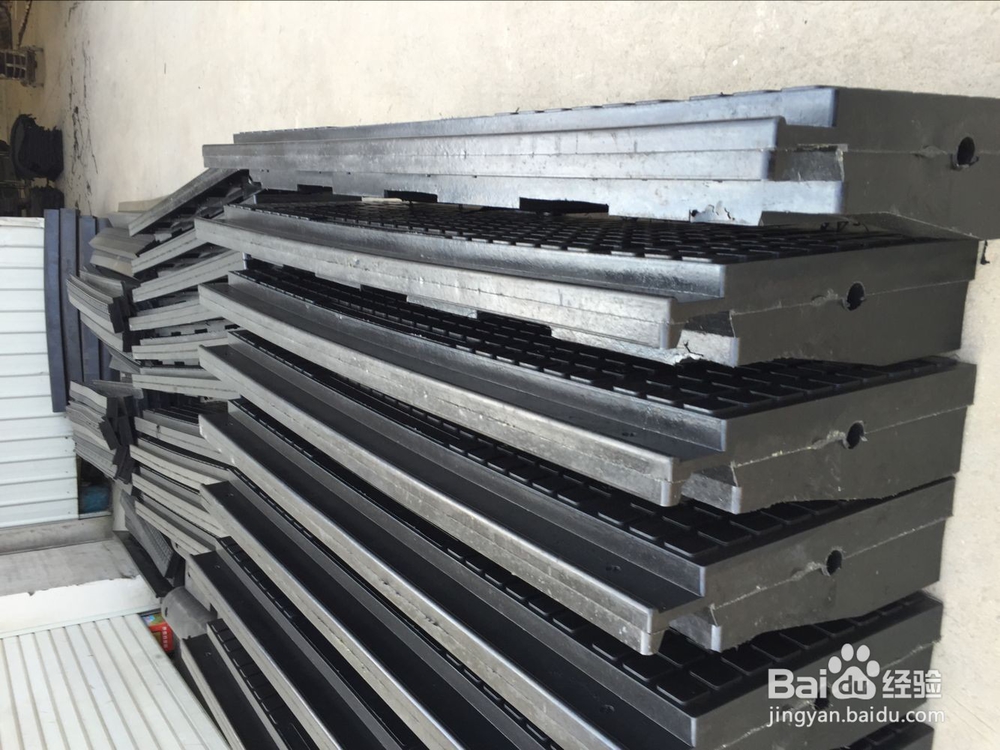 P50橡胶道口板的不同之处