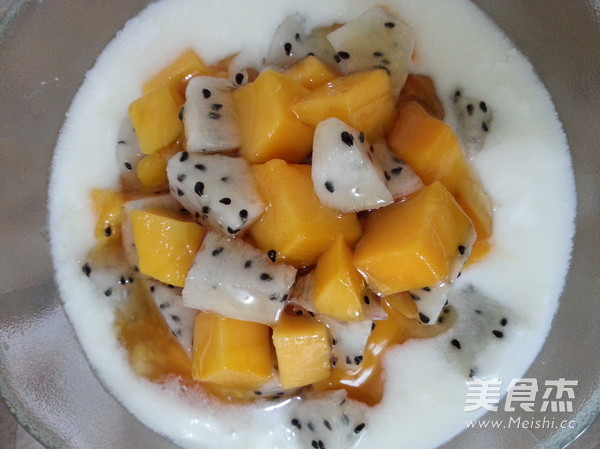 水果蜂蜜酸奶