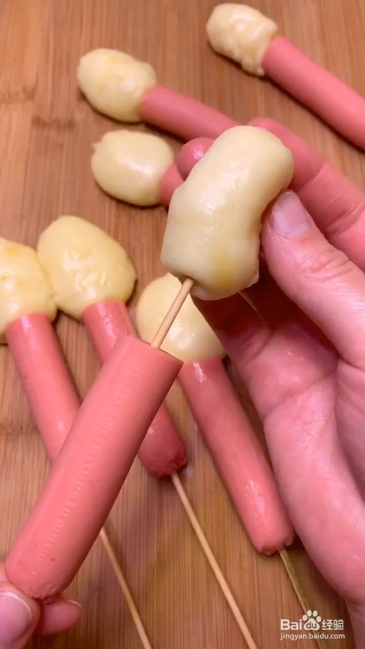 如何制作拉丝热狗