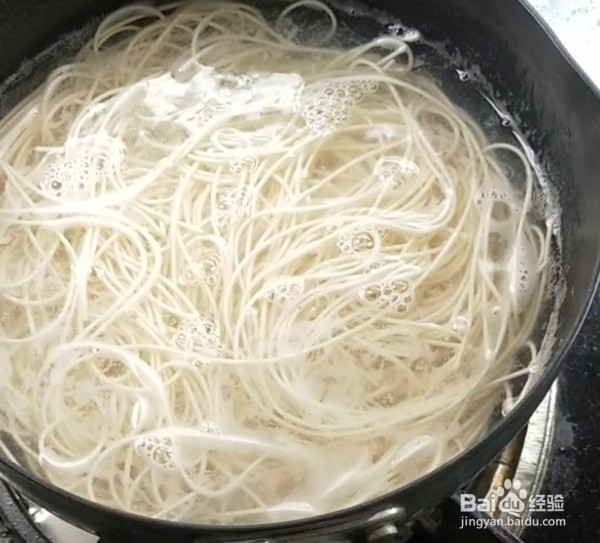 如何做虾蓉酱拌面