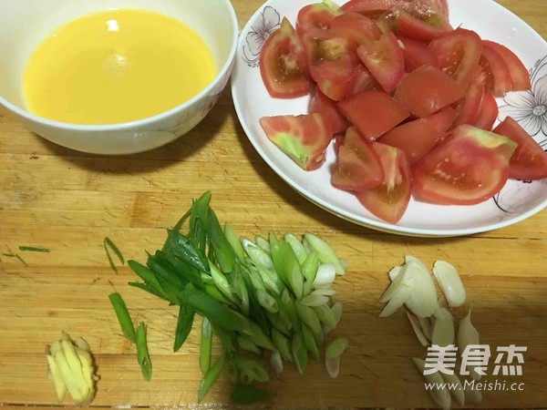 西红柿鸡蛋疙瘩汤