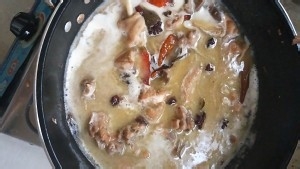 教你怎么做啤酒黄焖鸡