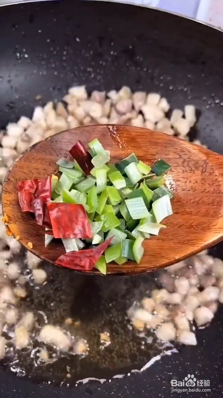 怎么做香干炒肉