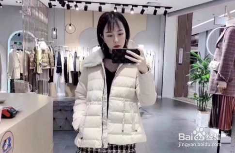 这些羽绒服让你拥有一个温暖的冬天