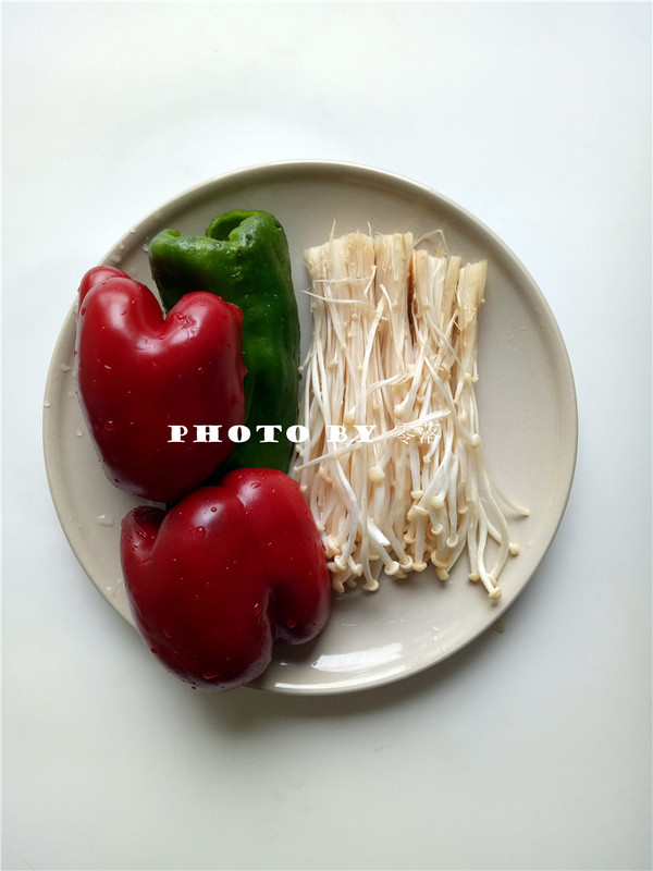 薄皮大馅素蒸饺