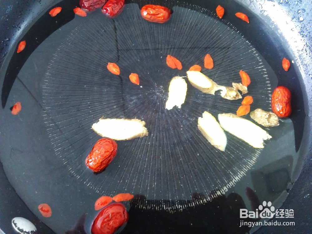 原汁原味的水灼鸡的做法