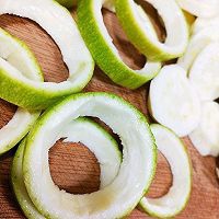 鲜美的早餐西葫芦饼