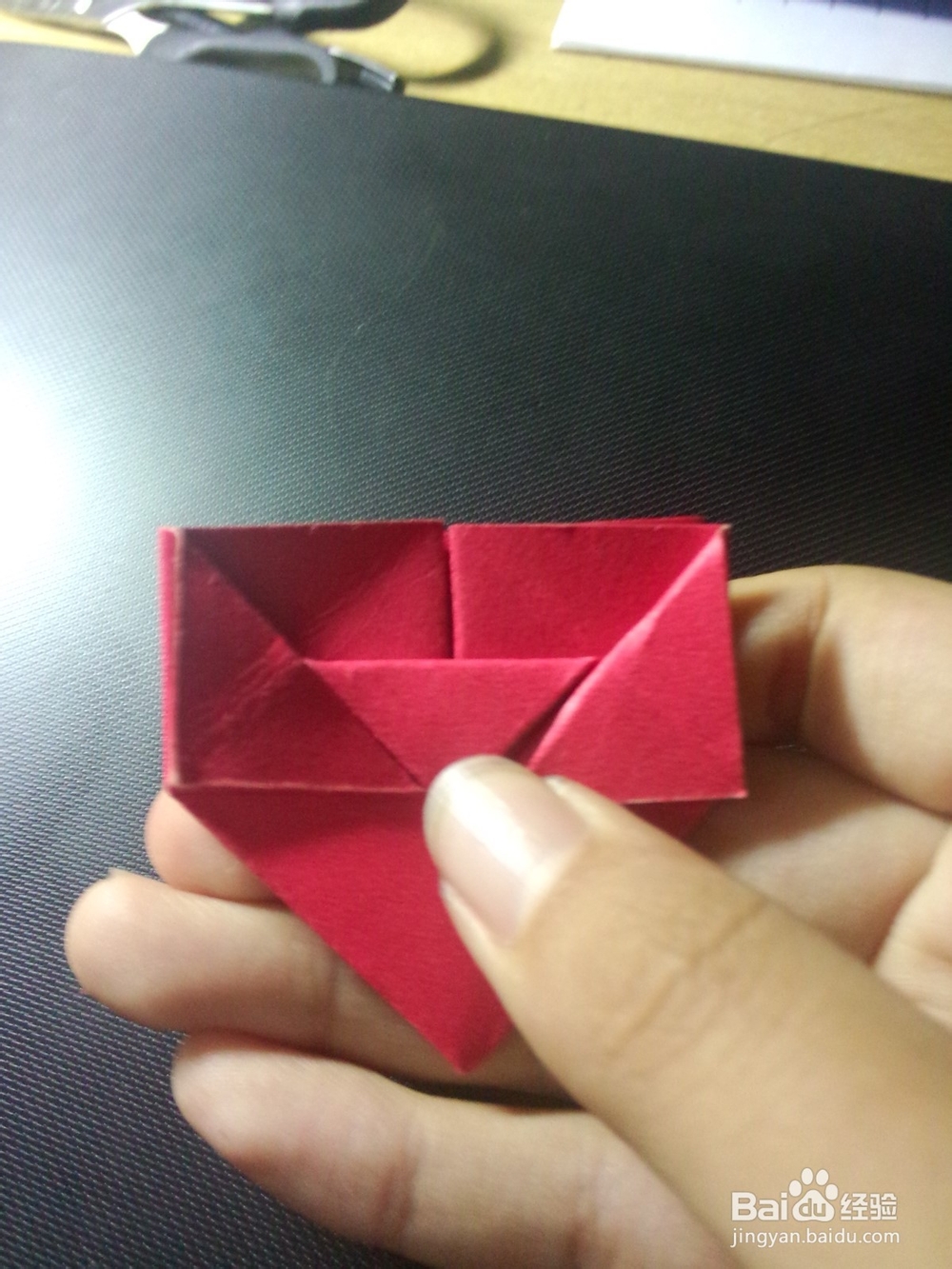 怎么用方形纸折纸心