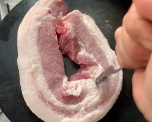 教你制作美味的电饭煲焗叉烧