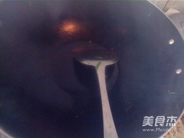 泡菜炒鸭肠的做法