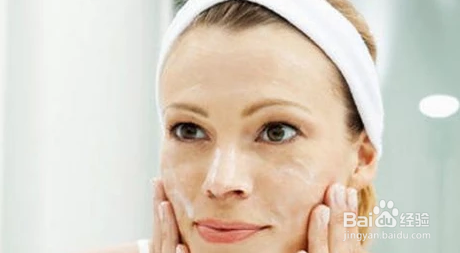 怎么做才可以清除黑头?