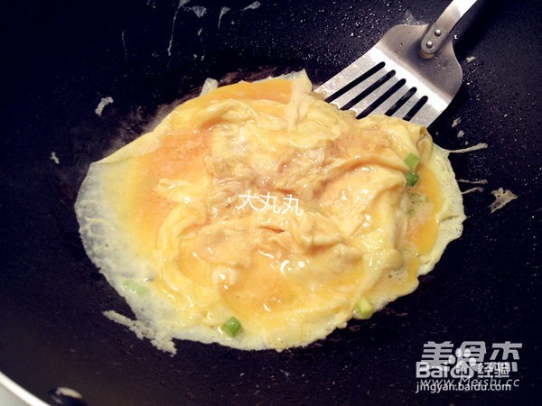 西红柿炒鸡蛋的做法