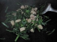 韭菜鱿鱼花的做法