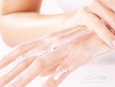 如何保持手部肌肤不再干燥