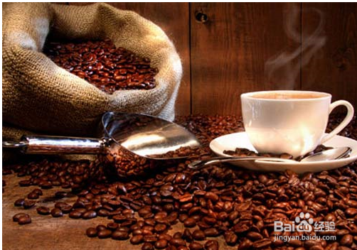 如何在星巴克高上大地点一杯黑咖啡