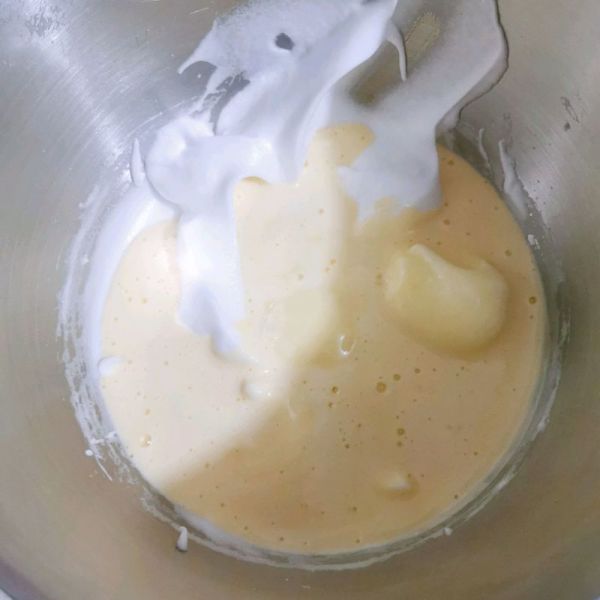 HelloKitty戚风蛋糕