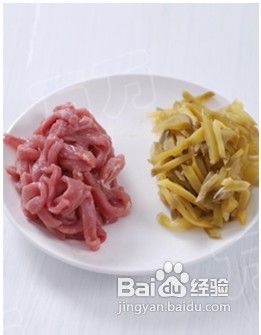 虽简单，但经典的快手面。【麻辣肉丝面】