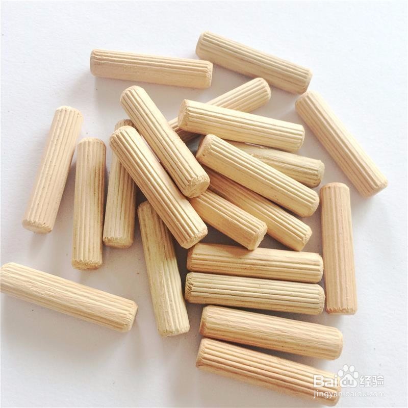 木榫与桌面板如何连接