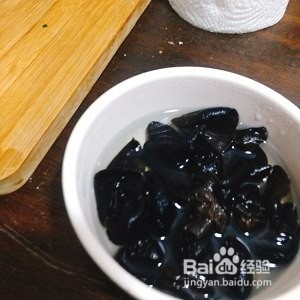 养生食补韭菜鸡蛋虾仁水饺