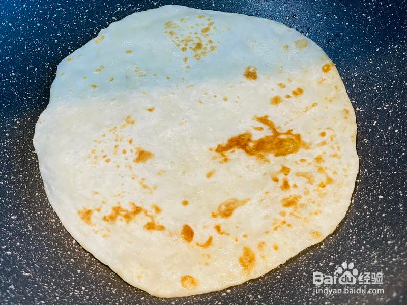 烙柔软又韧性的饼的做法