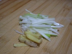 如何做油焖大虾?