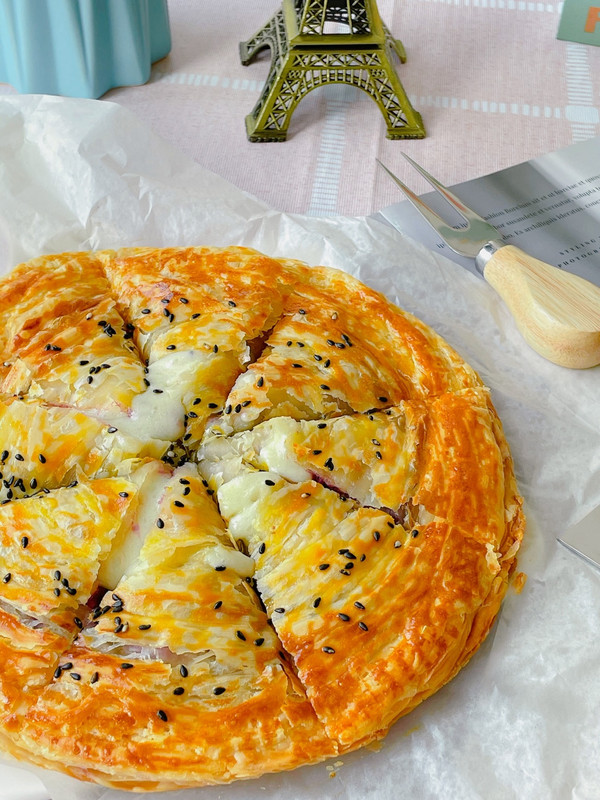 爆浆拉丝紫薯芝士饼