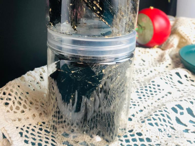 芝麻夹心海苔脆的做法