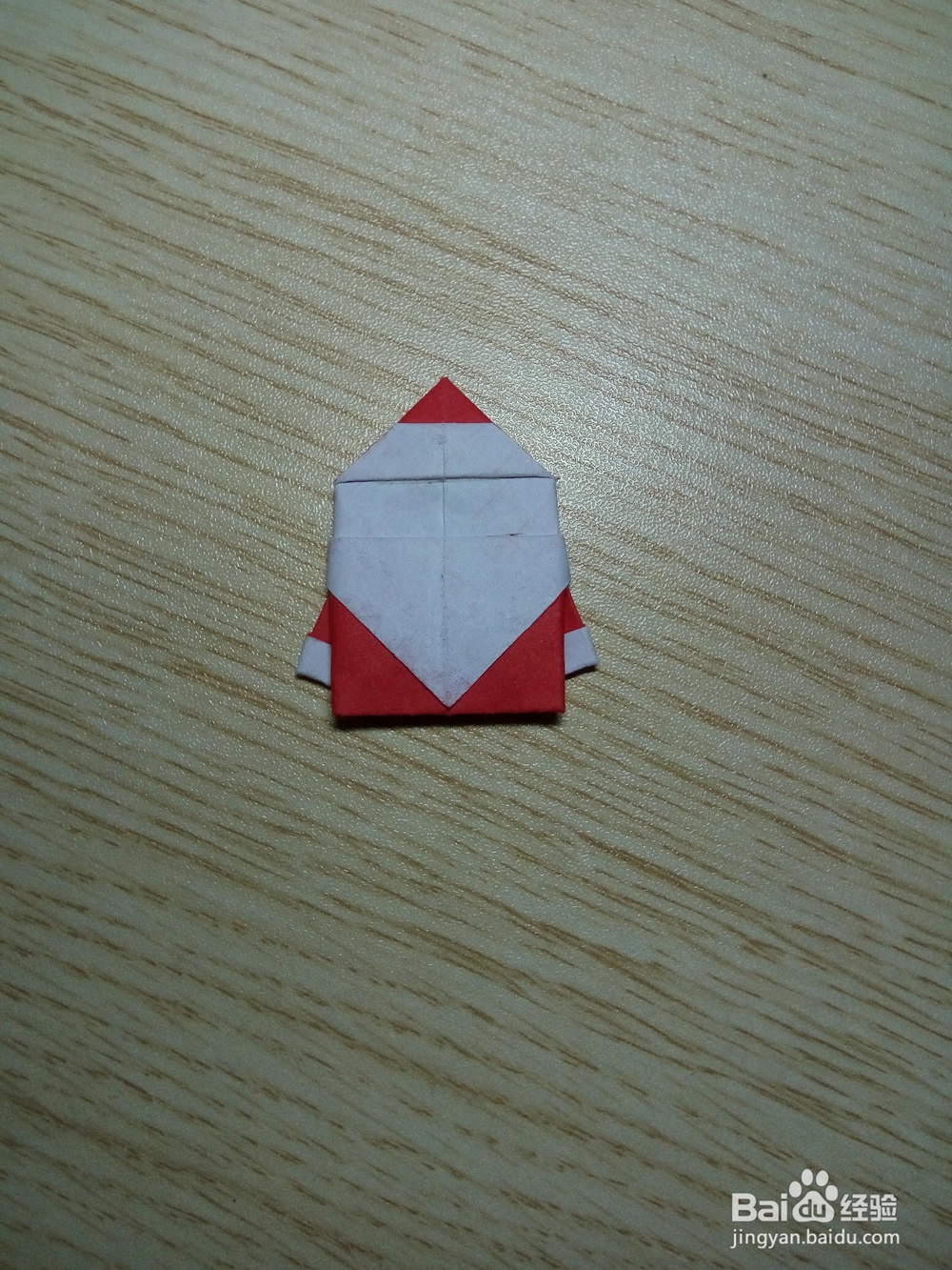 用纸折可爱的圣诞老人