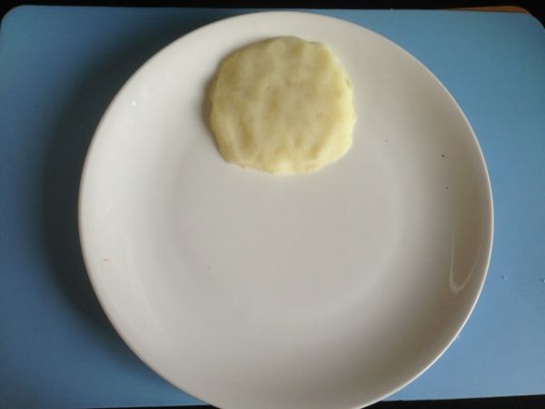 土豆泥配鸡蛋饼