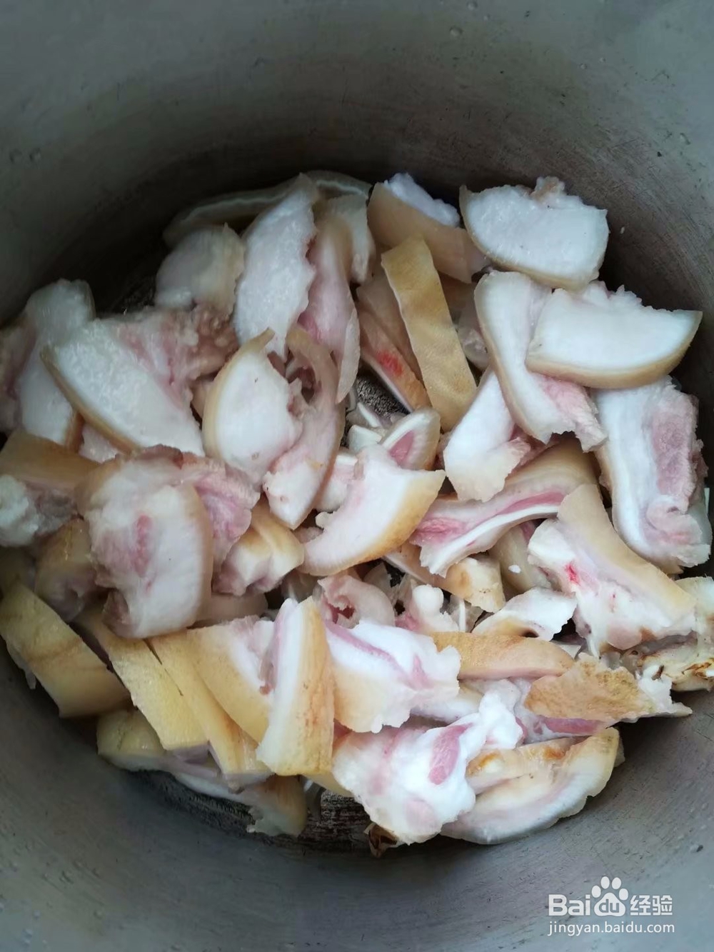 家常菜——高压锅焖猪耳朵