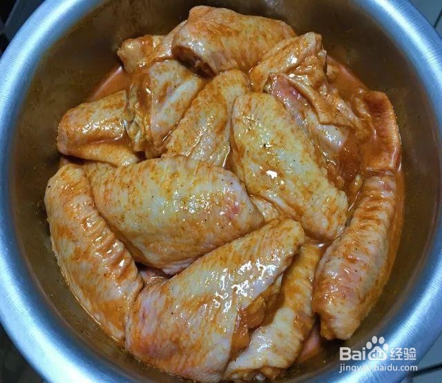 在家自己做香辣脆皮鸡翅