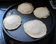 韭菜鸡蛋虾皮盒子做饭