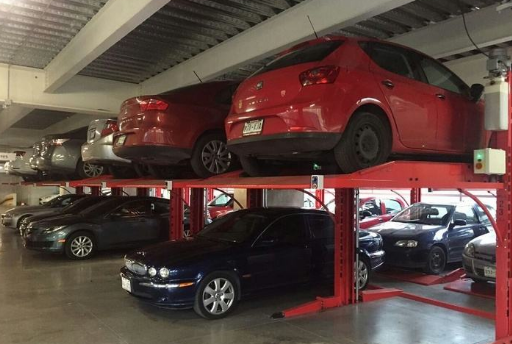 商场双层机械车位停什么车