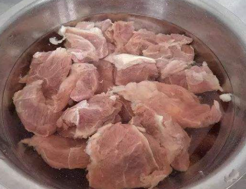 牛肉可以提前一天焯水吗