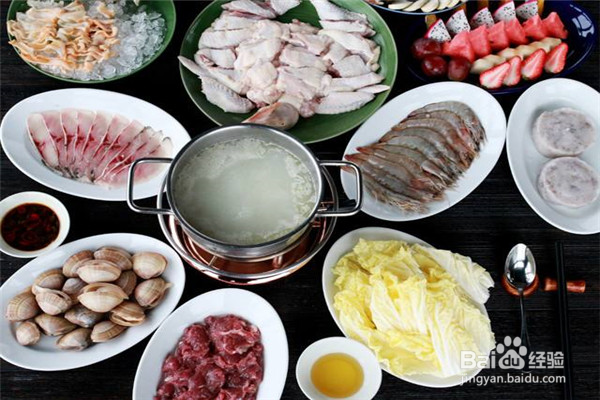 “打边炉”应该怎么操作？