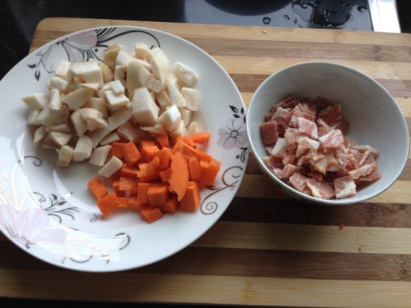 杏鲍菇培根蛋炒饭