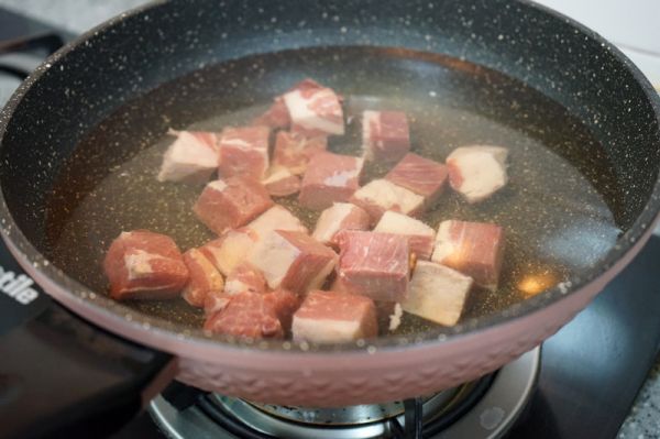 番茄牛肉炖土豆