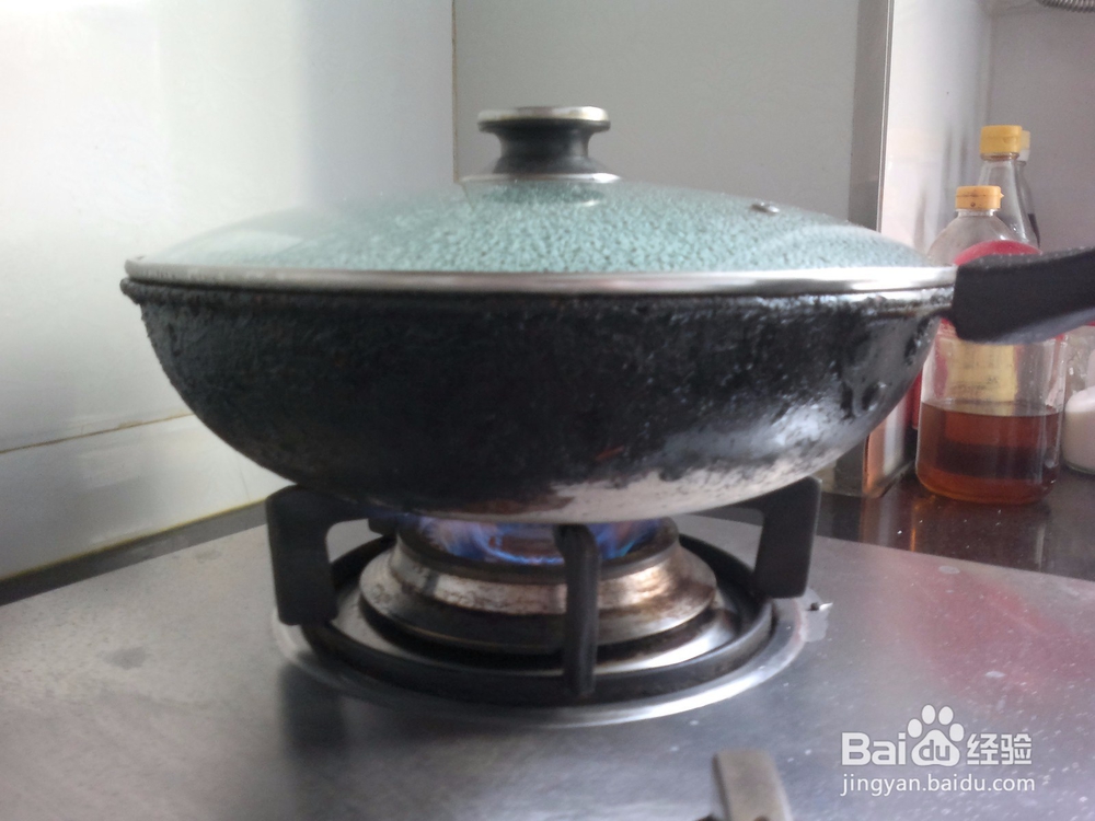 开春应季菜清炒莴笋片的做法