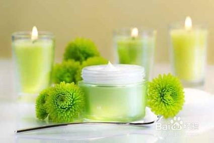 如何简单的收缩毛孔?