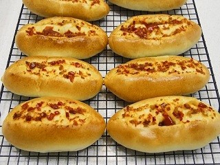 秘制剁椒培根面包怎么做?