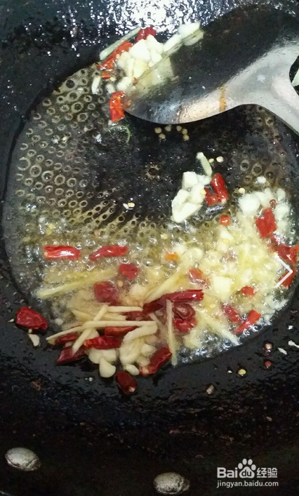 如何做超级下饭的炒豆腐干