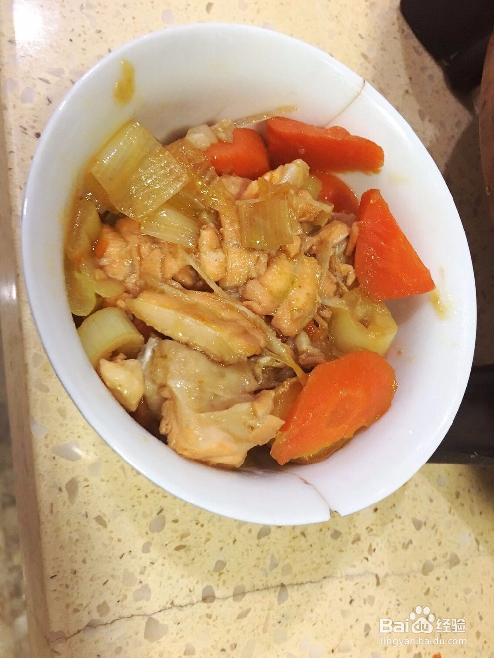 胡萝卜炒三文鱼骨