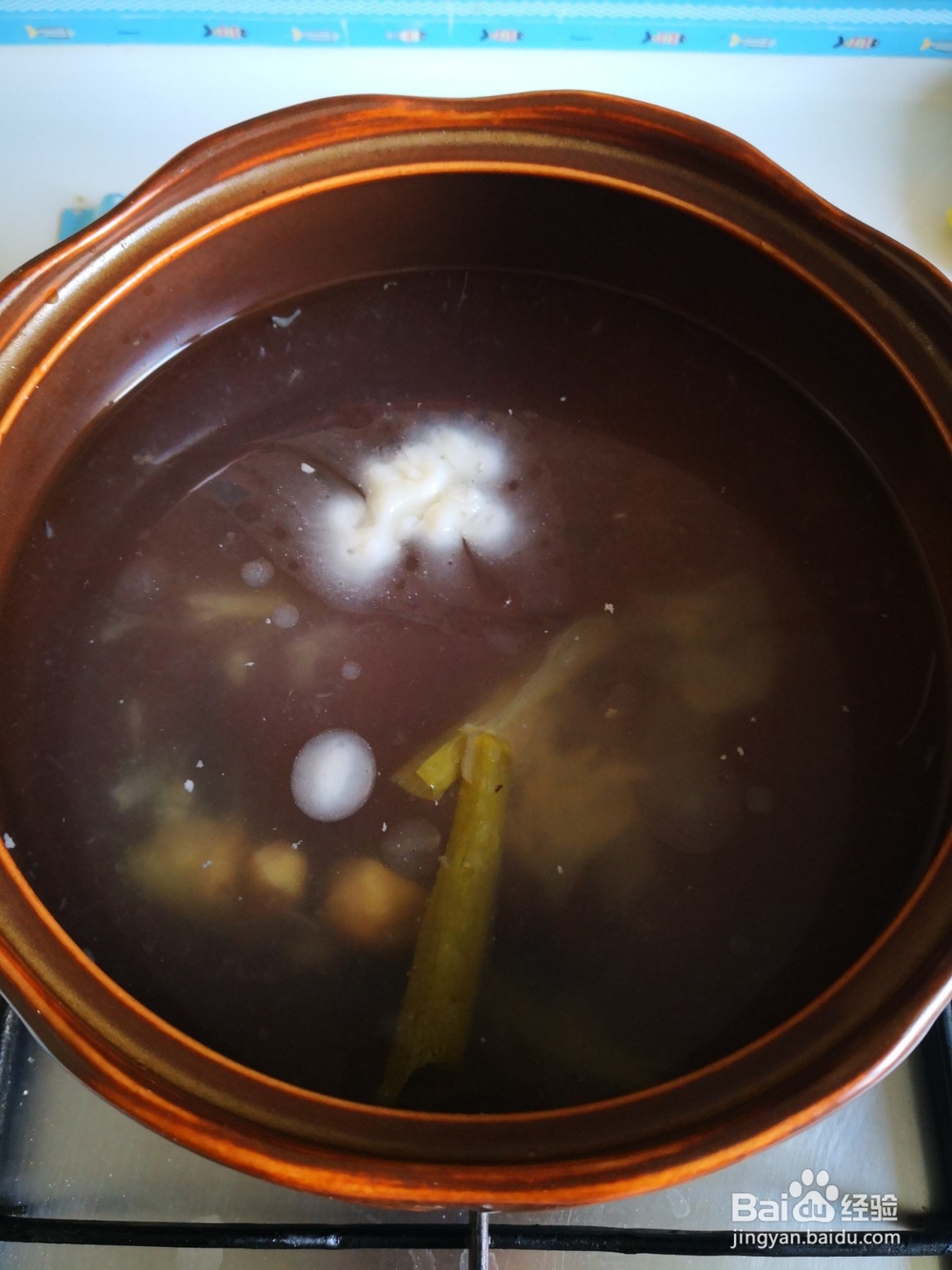 如何制作白萝卜冻豆腐汤