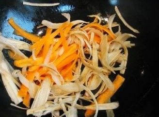 日本传统家常菜——牛蒡金平