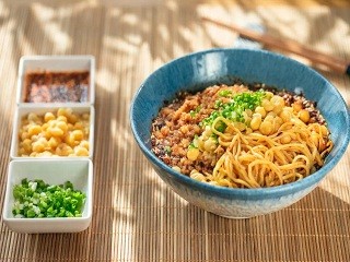 豌豆杂酱面怎么做