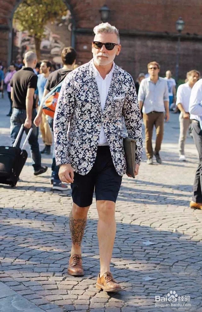 男士正装怎么搭配皮鞋?