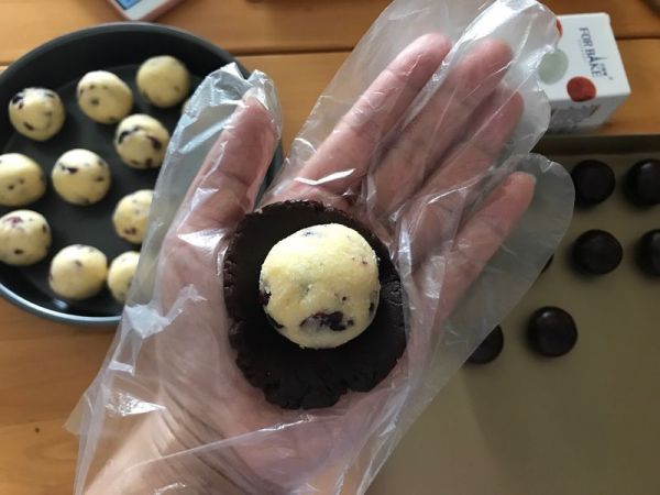 巧克力乳酪椰蓉月饼