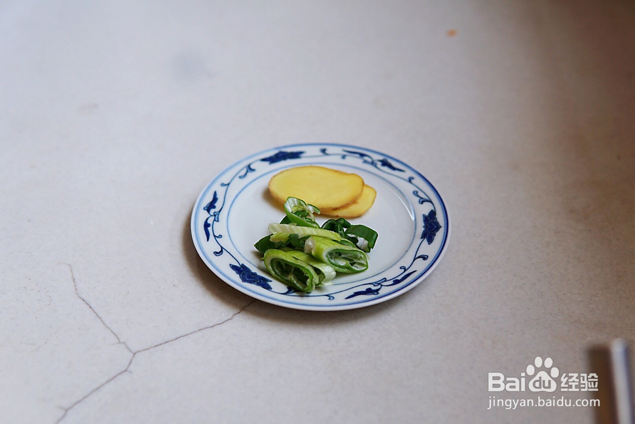 秋季补钙素炒南瓜的做法