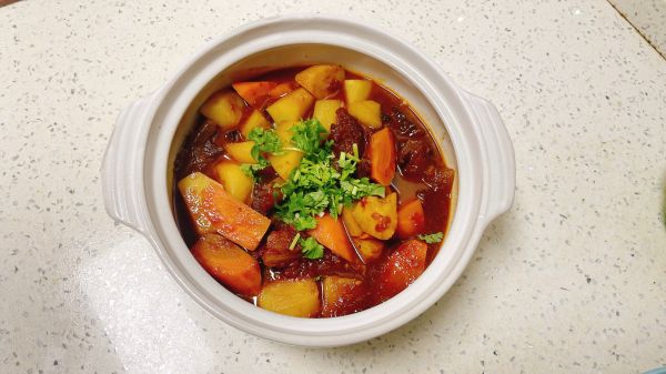 番茄土豆炖牛腩